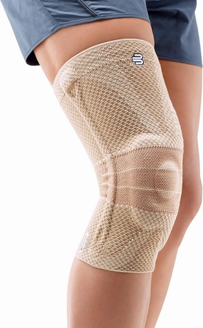 Bauerfeind - GenuTrain A3 - Knee Support - Breathable Knit Knee Brace Helps Relieve Chronic Knee Pain and Irritation, Designed for Active People, Helps Stabilize Kneecap