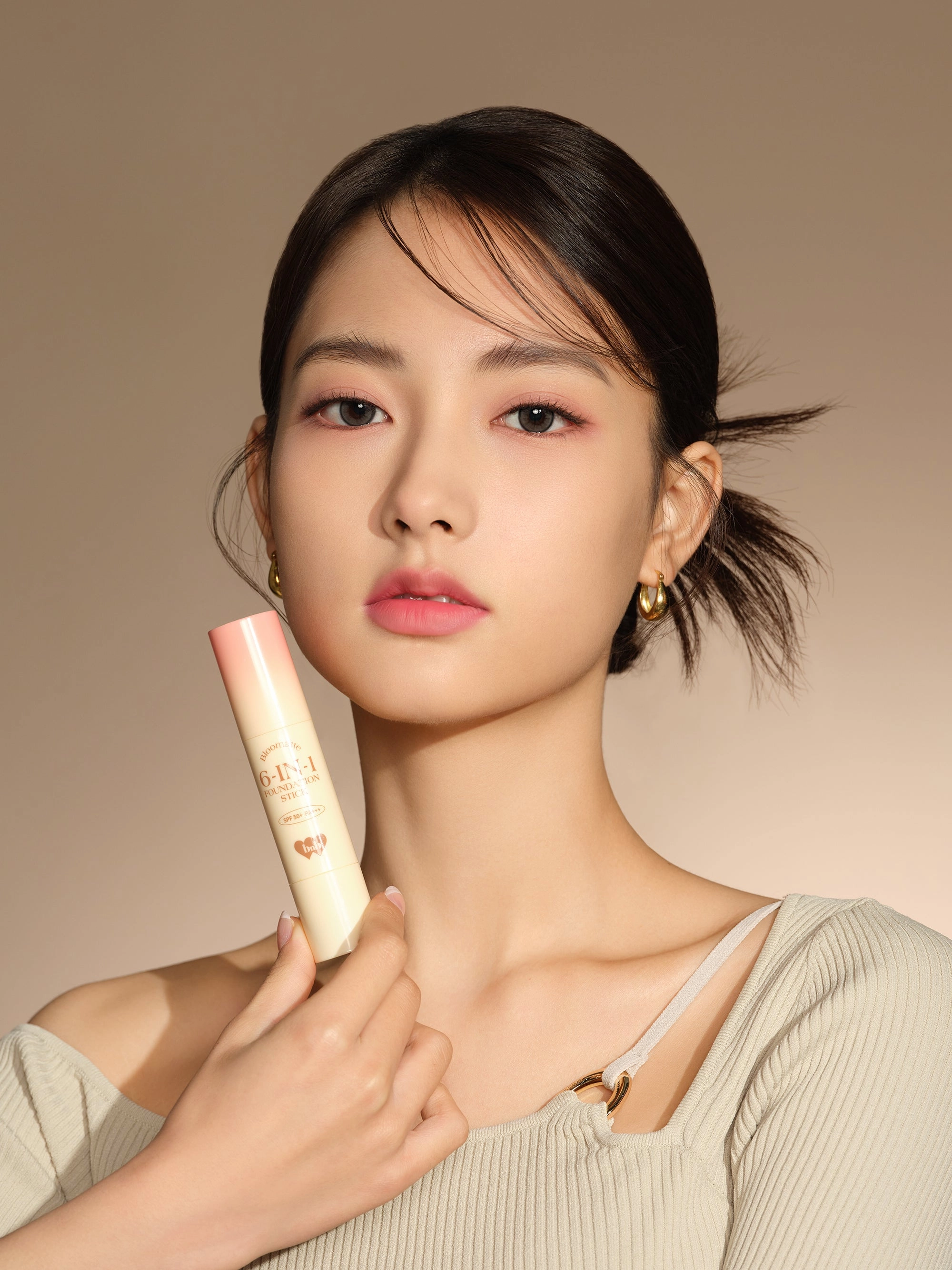 Bloomatte 6-in-1 Foundation Stick