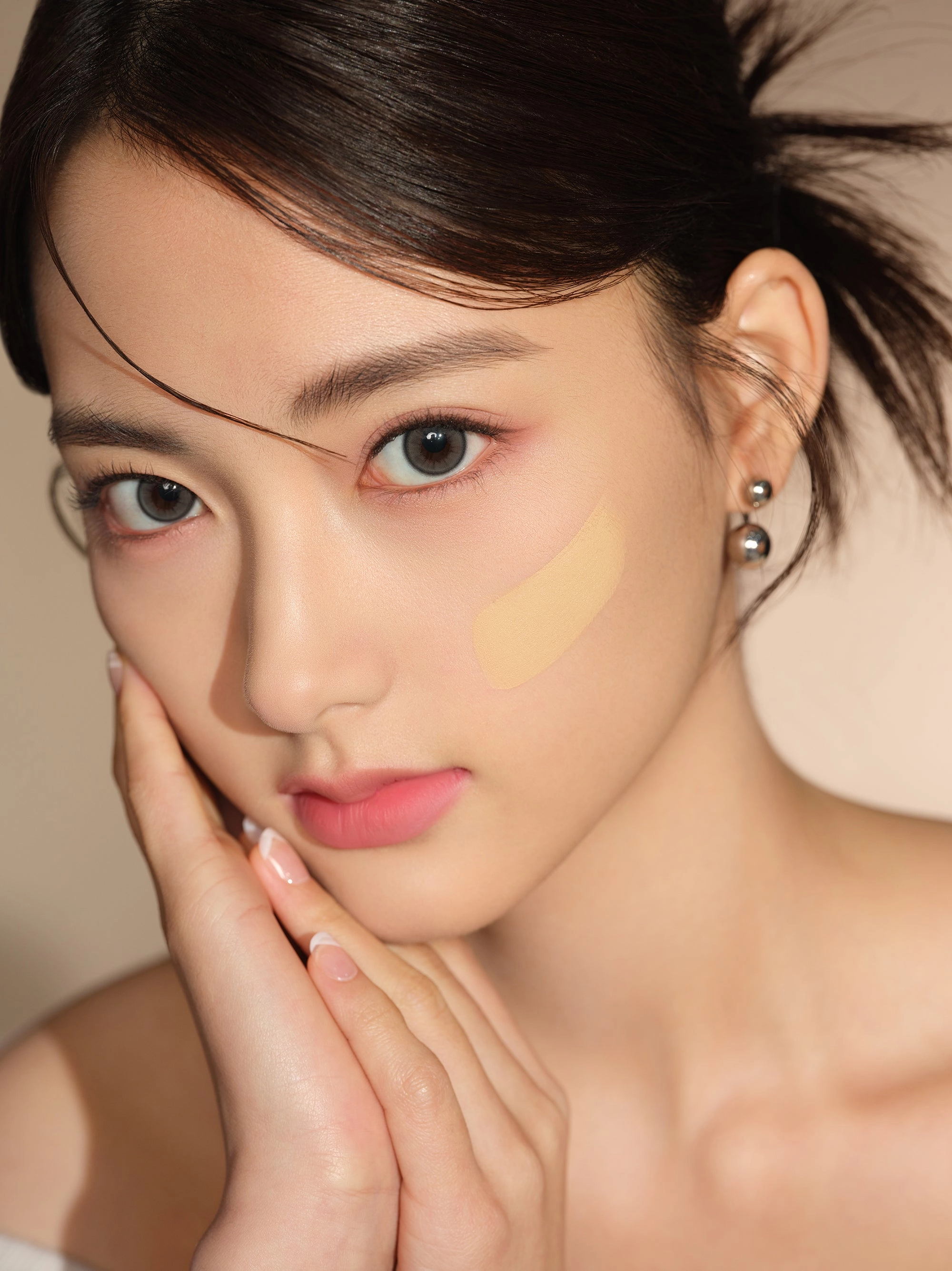 Bloomatte 6-in-1 Foundation Stick