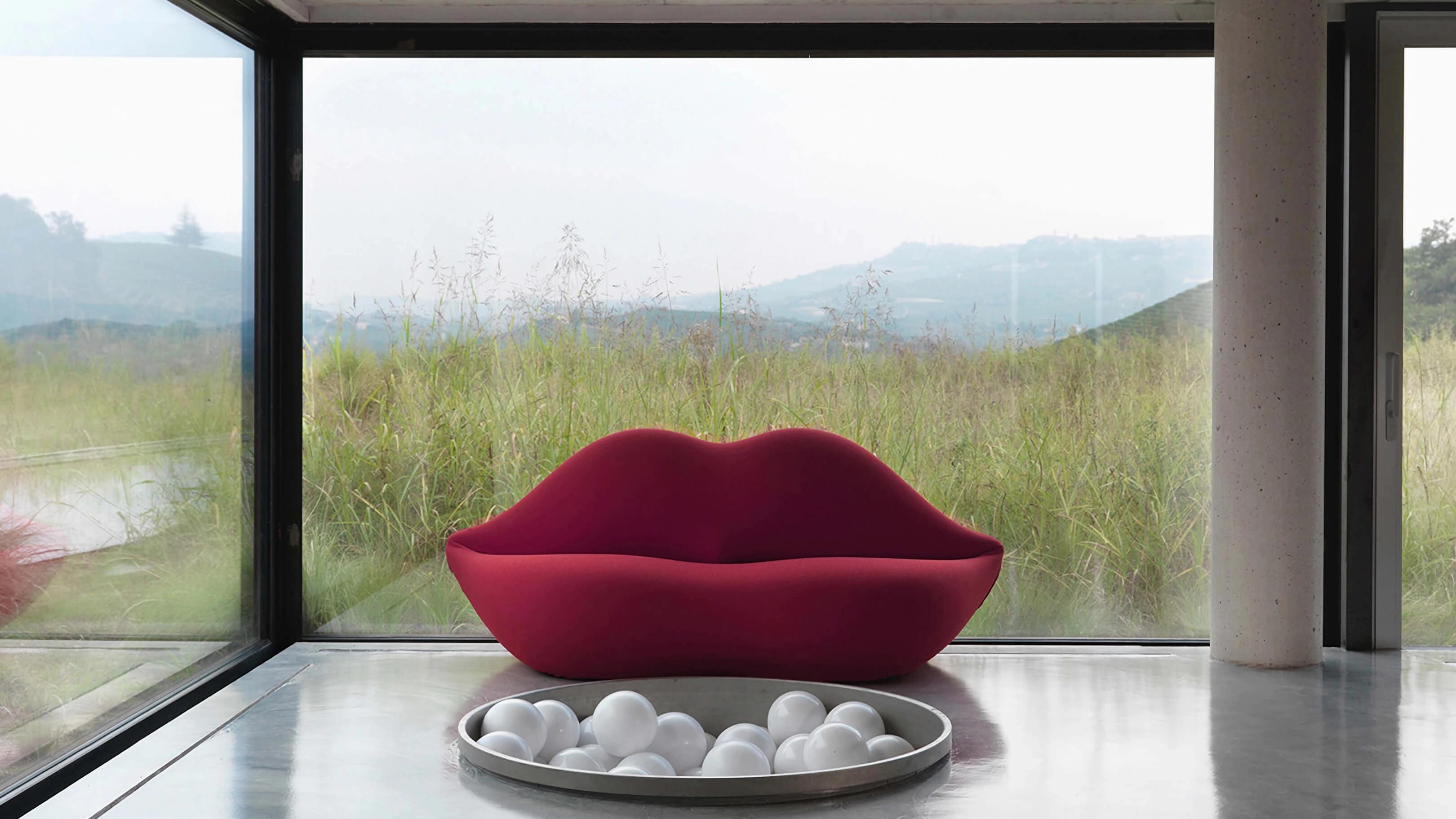 Bocca Sofa