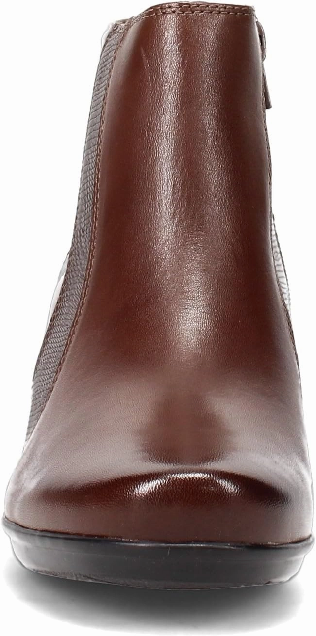 Clarks Women's Emslie Newport Ankle Boot