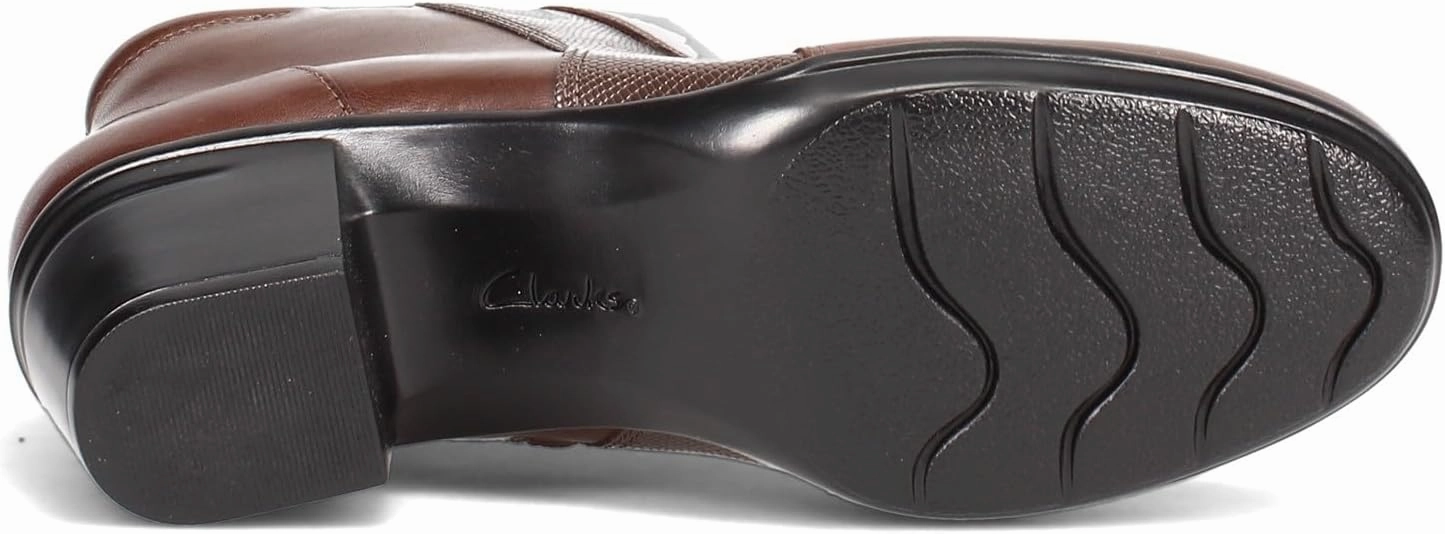 Clarks Women's Emslie Newport Ankle Boot