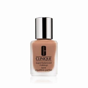 Clinique Superbalanced Oil Free Liquid Foundation Makeup For Dry to Oily Skin Types | Hydrating   Moisturizing