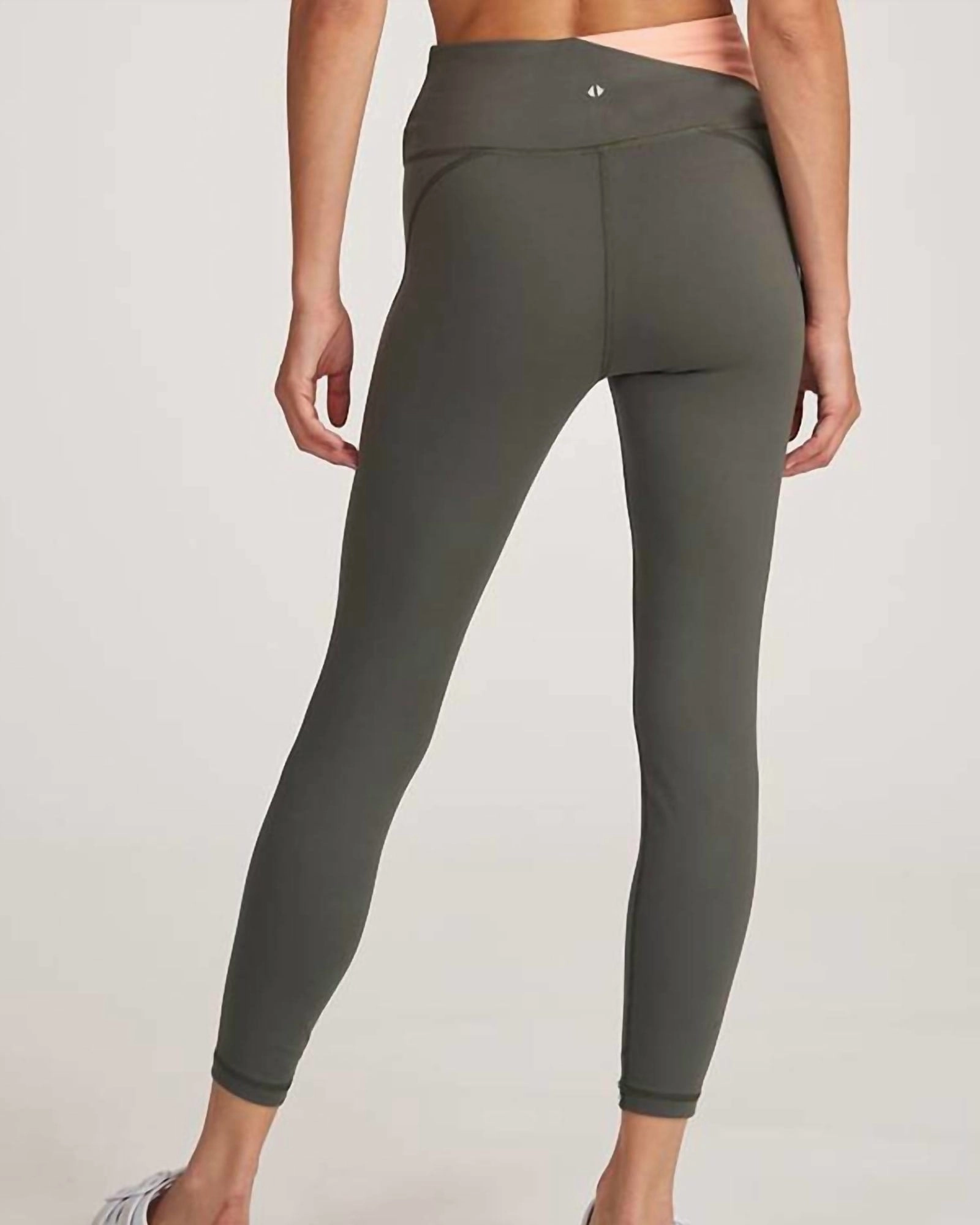 Crescent Wrap 7/8 Legging in Grass/Peach | Grass/Peach