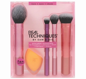 EVERYDAY ESSENTIALS SET