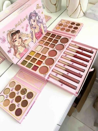 Eyeshadow Lipgloss Palette