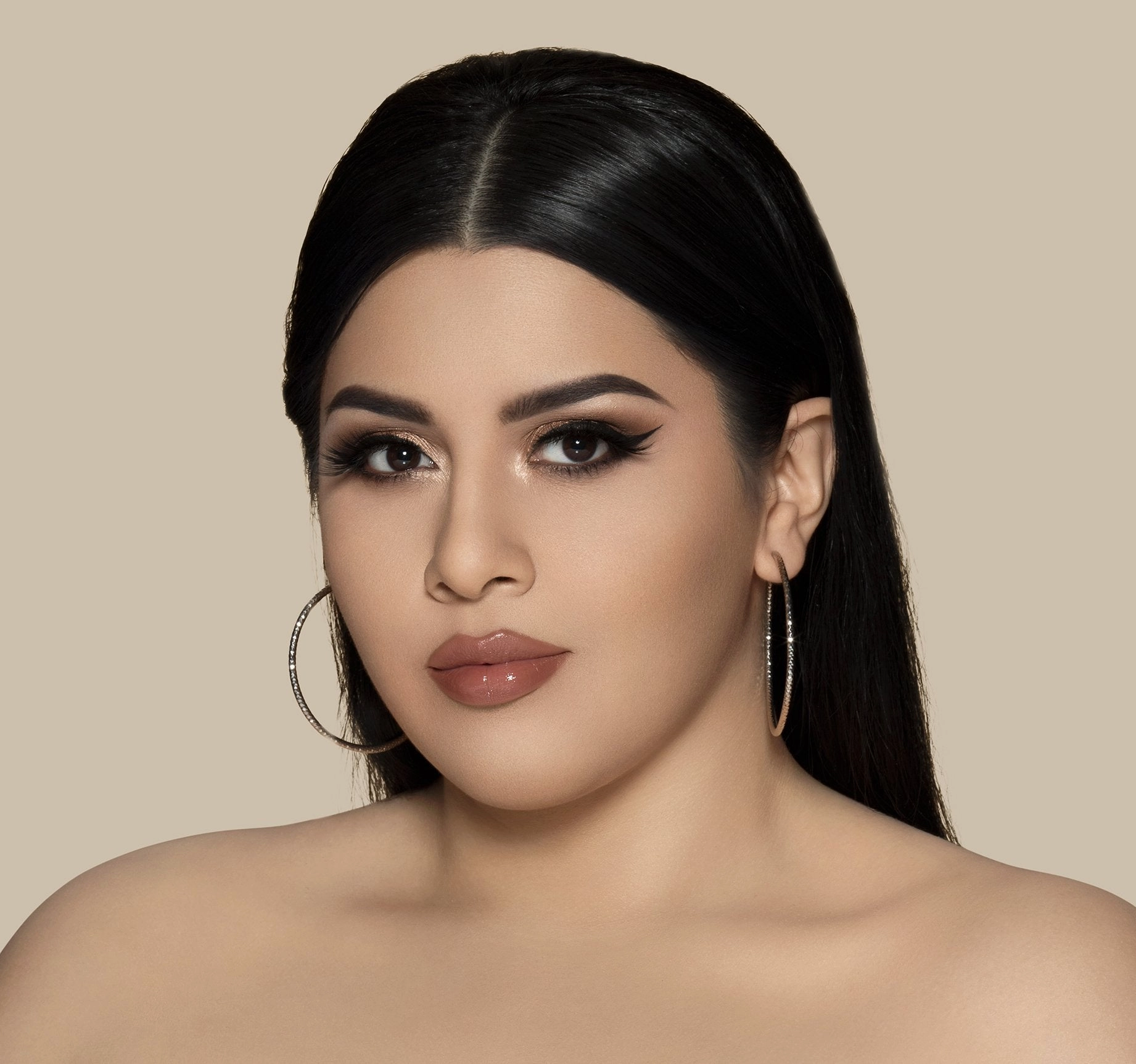 FOUNDATION - FLUIDITY FULL-COVERAGE Industrial-grade Great deal F1.90