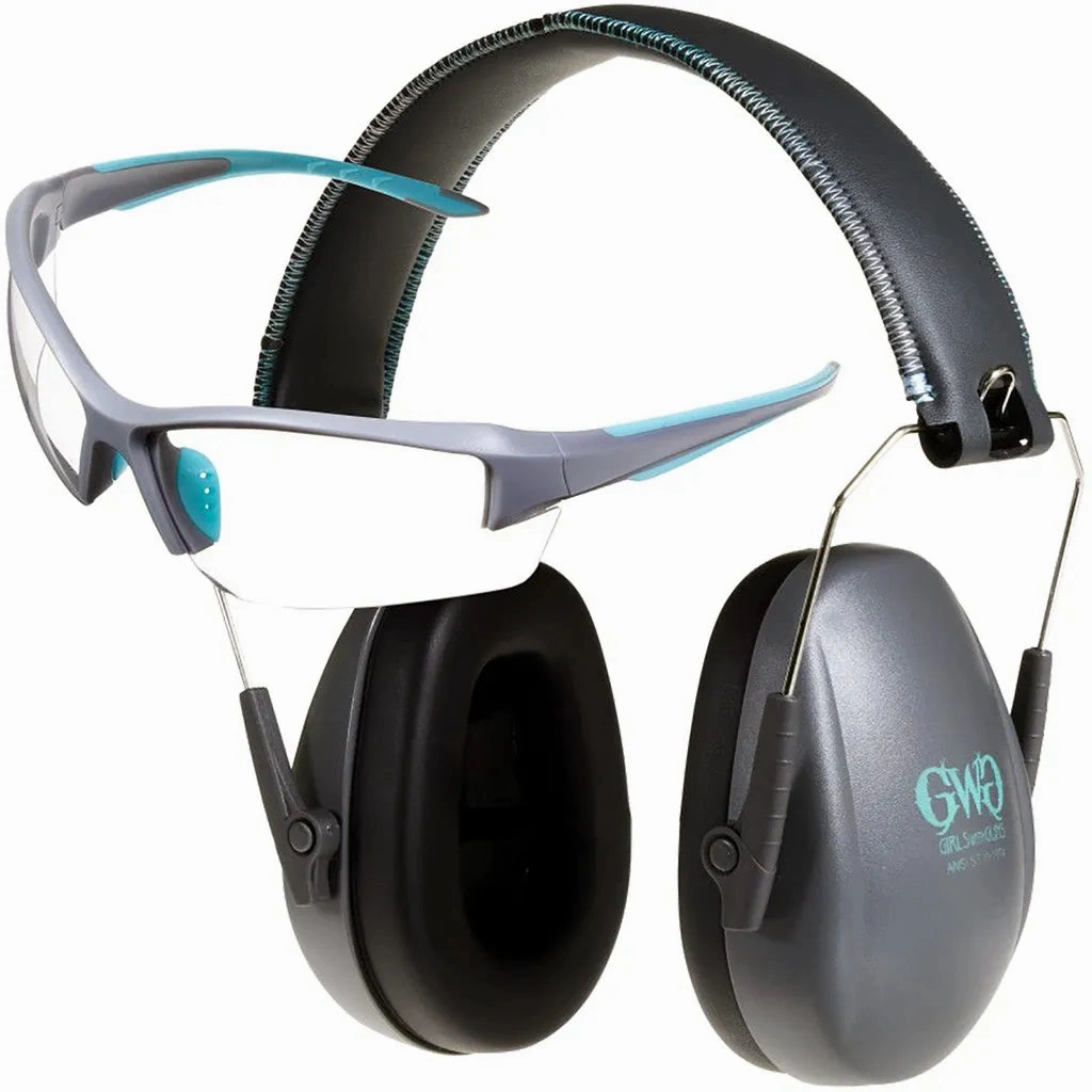 Girls With Guns Eye and Ear Combo Kit
