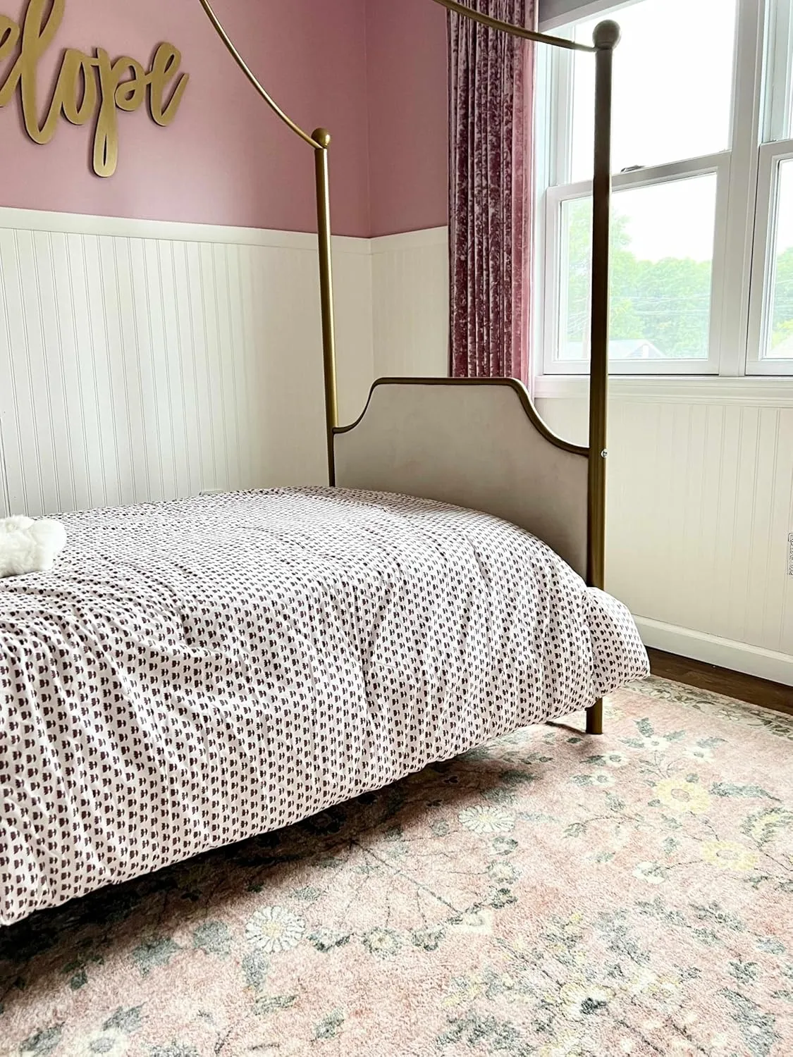 Hauteloom Coalburn Living Room, Bedroom Area Rug - Traditional - Cream, Pale Pink, Peach - 18" Sample