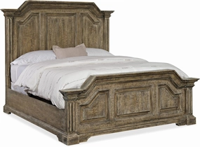 Hooker Furniture La Grange Bradshaw Wood Queen Panel Bed in Washoff