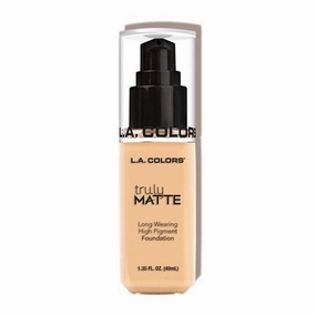 L.A. Colors Truly Matte Foundation - Porcelain - Wholesale Pack 12 Units (CLM351)