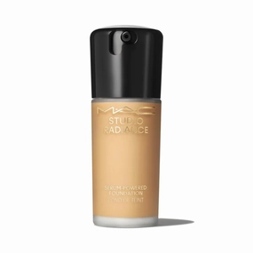 MAC Studio Radiance Serum Powered Foundation NC25