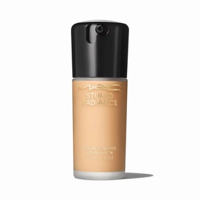 MAC Studio Radiance Serum Powered Foundation NC30