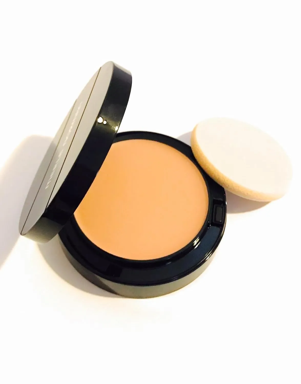 Merle Norman Expert Finish Foundation - Ivory - Cream Foundation With A Powder Finish
