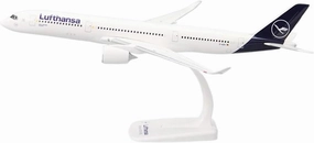 Metal Aircraft Model 1/200 for A350 Lufthansa Livery Assembly Plane Model Airplanes Toy for Ornaments Collection Aviation Enthusiasts