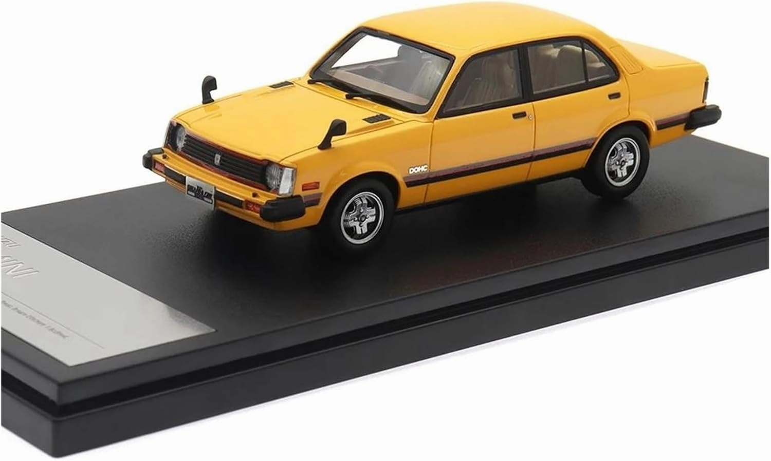 Metal Die Cast Toy Cars 1:43 Scale Resin Car Model for Gemini Sedan ZZ/T 1981 Vehicles Simulation Toys Collection for Home Or Office Décor(Yellow)