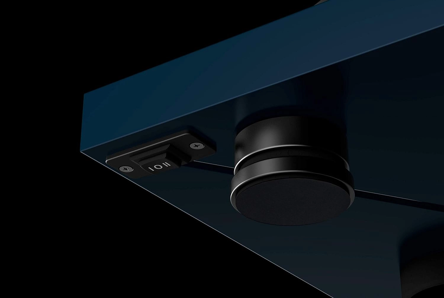 Pro-Ject Debut Carbon EVO, Audiophile Turntable with Carbon Fiber tonearm, Electronic Speed Selection and pre-Mounted Sumiko Rainier Phono Cartridge (High Gloss Red)
