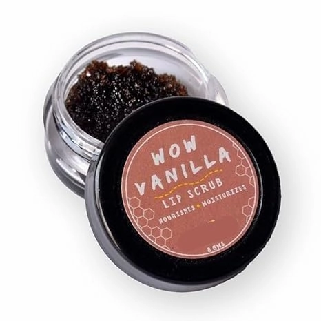 PUB Lip Scrub for Lightening & Brightening Lips, Exfoliates Dark Lips (Pack of: 1, 8 g) (Wow Vanilla Lip Scrub)