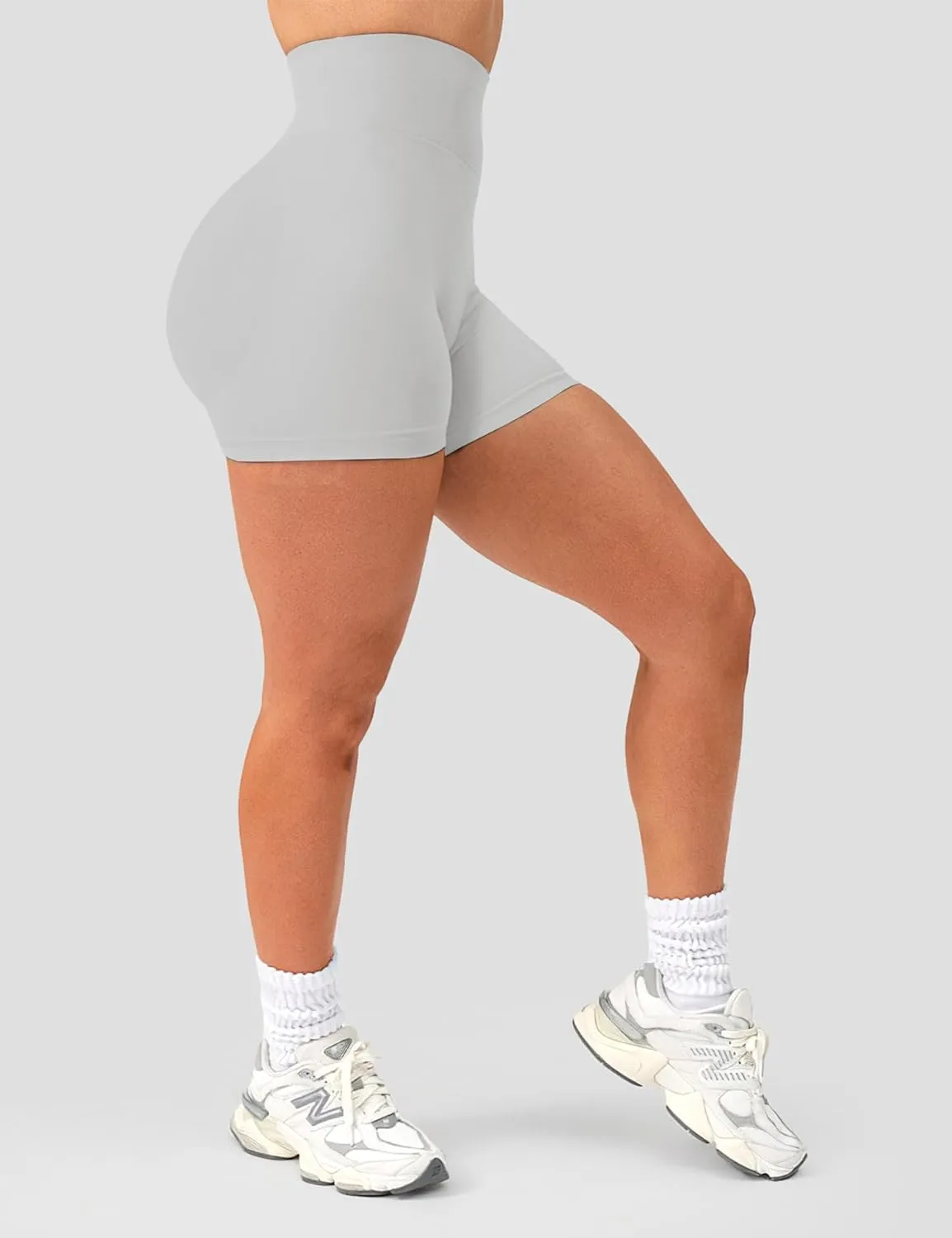 QOQ Women Workout Shorts 4.5" Scrunch Booty Gym Shorts Seamless Butt Lifting Impact Yoga Shorts