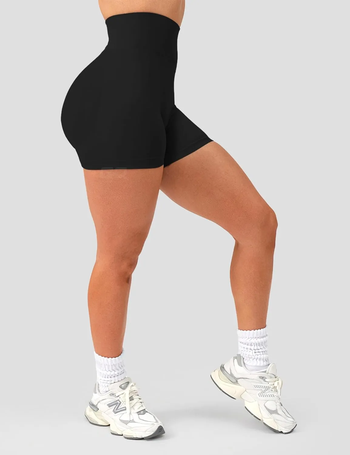 QOQ Women Workout Shorts 4.5" Scrunch Booty Gym Shorts Seamless Butt Lifting Impact Yoga Shorts