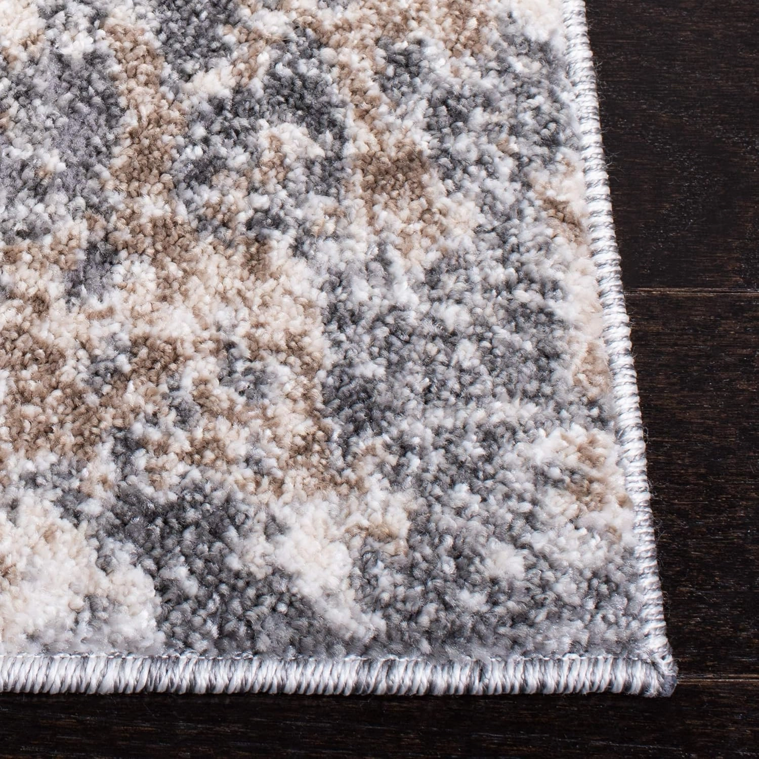 SAFAVIEH Aston Collection Area Rug - 6' x 9', Light Grey & Grey, Modern Abstract Design, Non-Shedding & Easy Care, Ideal for High Traffic Areas in Living Room, Bedroom (ASN710F)