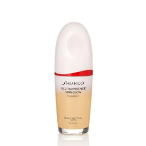 Shiseido RevitalEssence Skin Glow Foundation SPF 30, 250 Sand - Buildable, Medium Coverage - 24-HR Hydration & 12-HR Wear - Transfer, Crease & Fade Resistant - Non-Comedogenic - All Skin Types
