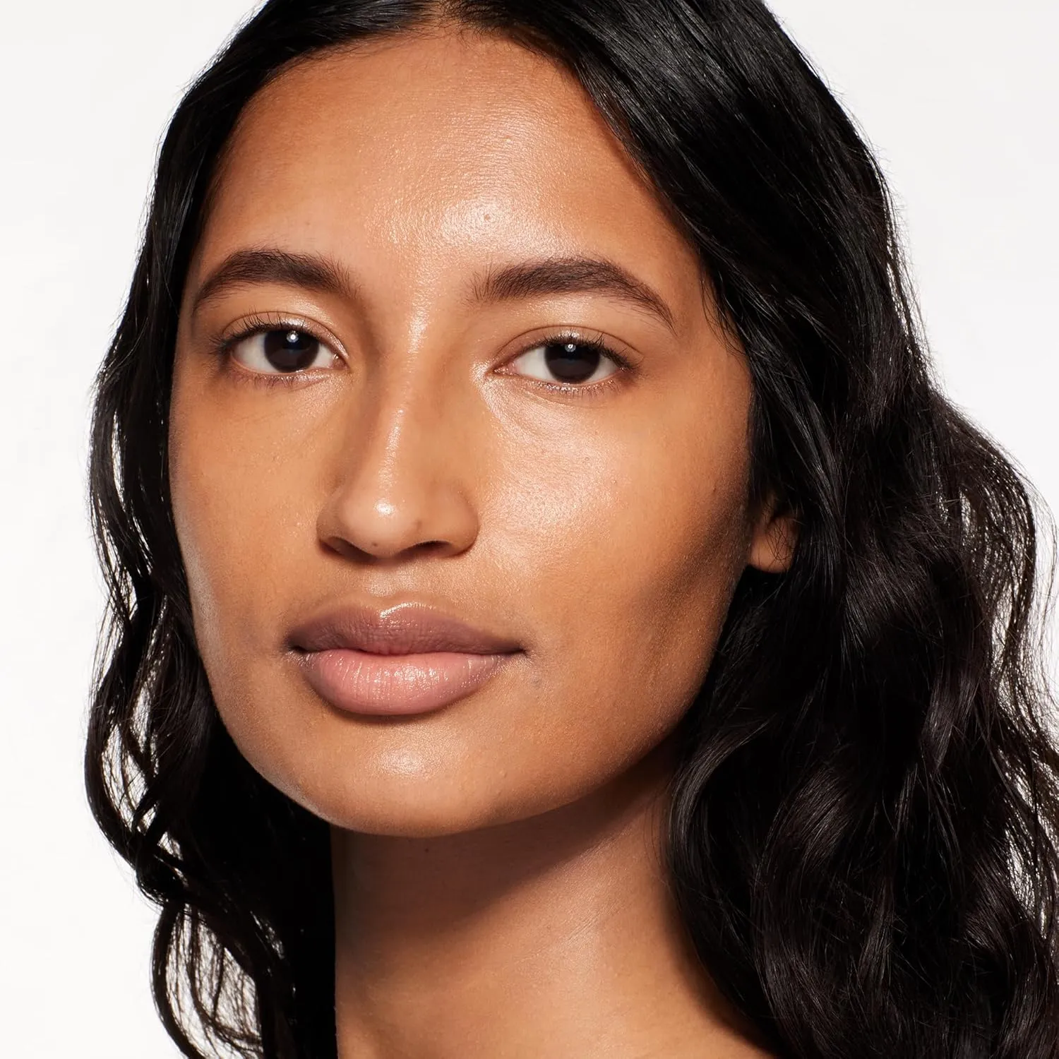 Shiseido RevitalEssence Skin Glow Foundation SPF 30 - Buildable, Medium Coverage - 24-HR Hydration & 12-HR Wear - Transfer, Crease & Fade Resistant - Non-Comedogenic - All Skin Types