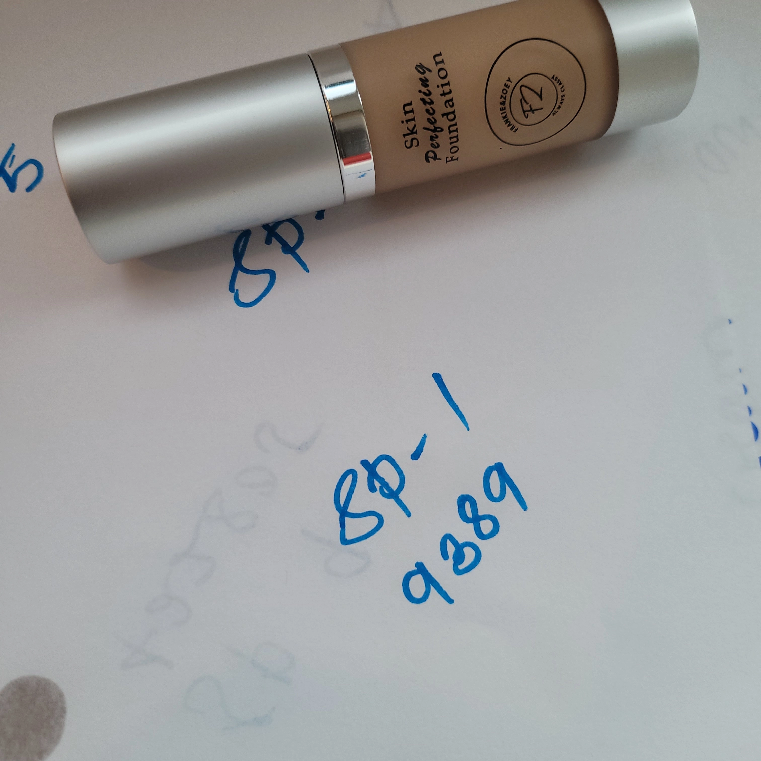 Skin Perfecting Foundation
