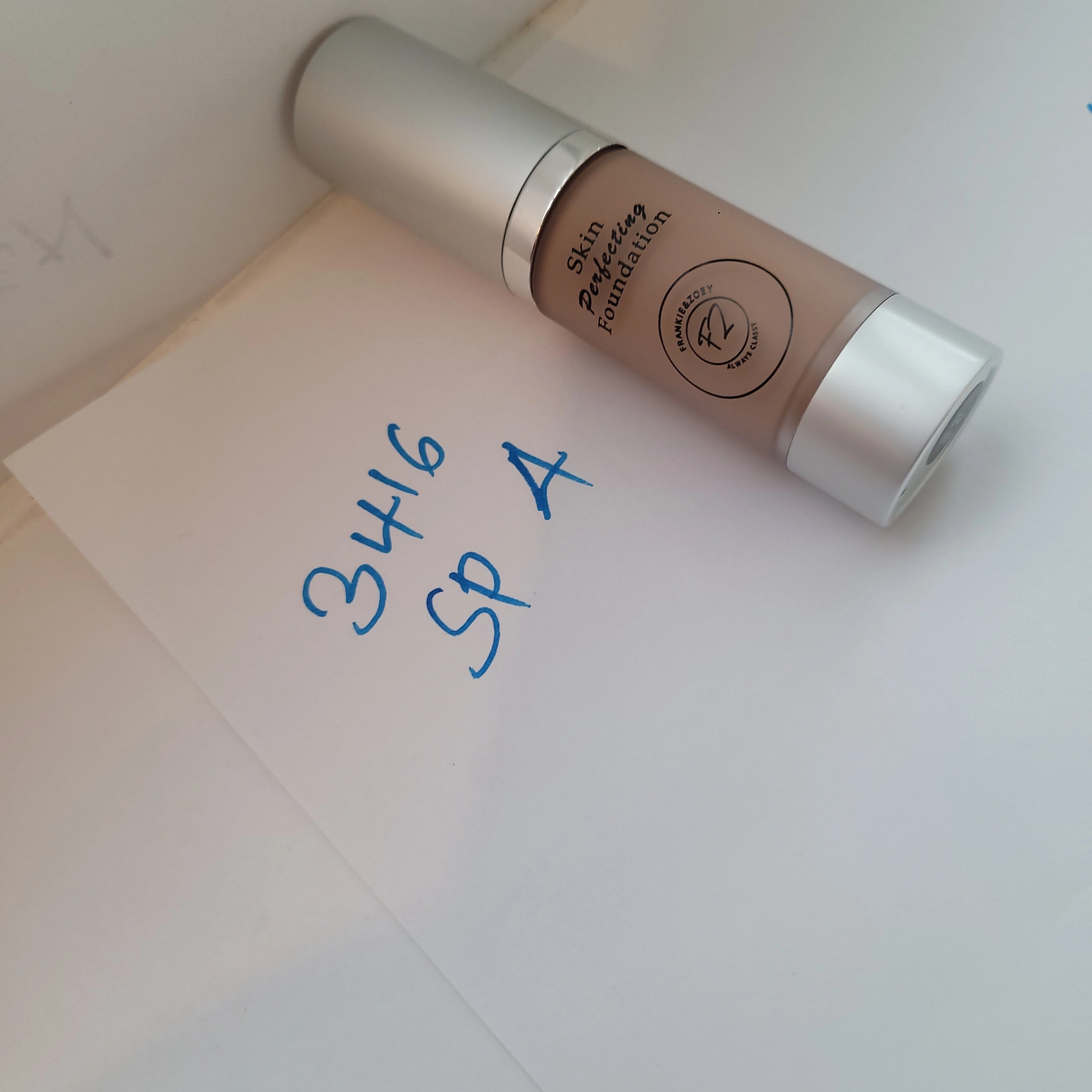 Skin Perfecting Foundation