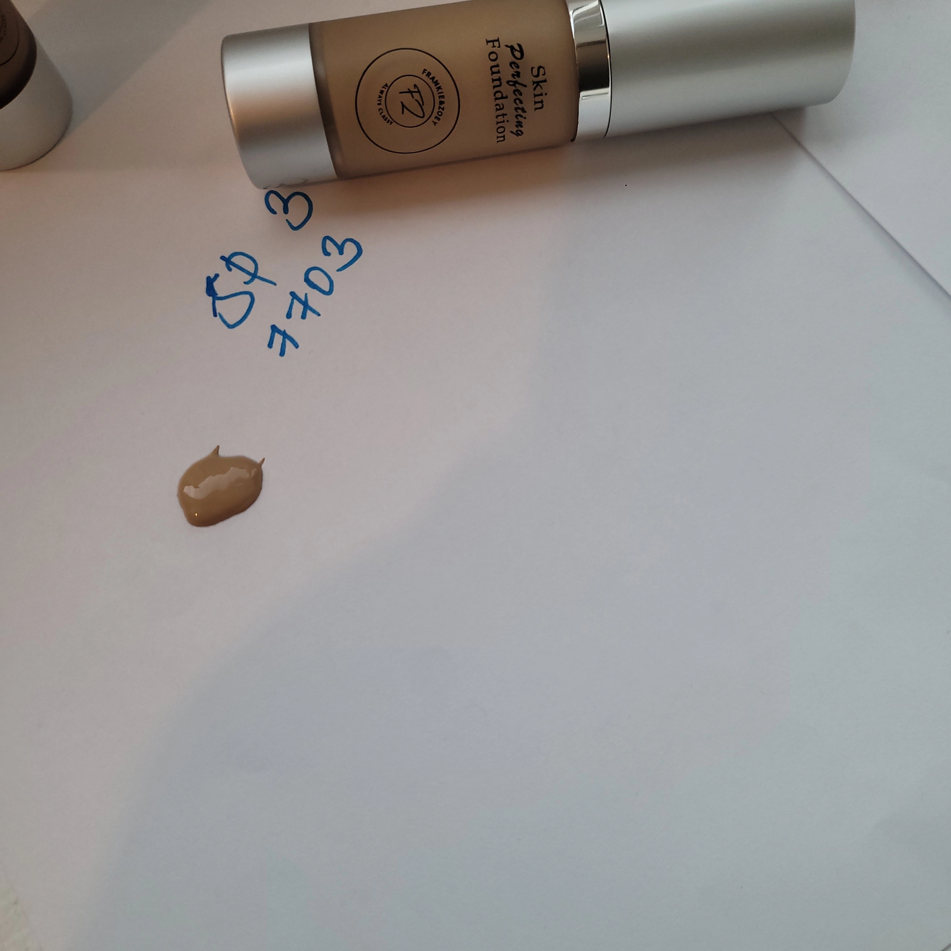 Skin Perfecting Foundation