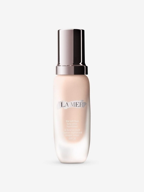The soft fluid long wear foundation SPF 20