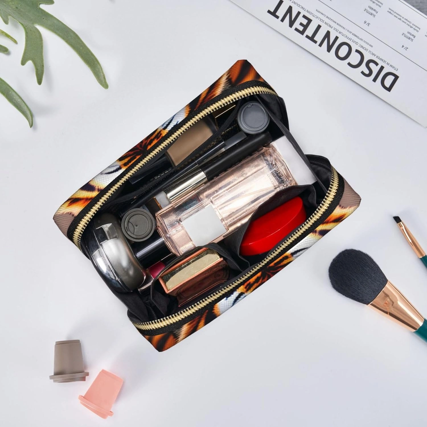 Tiger Stripes Orange Pattern Toiletry Pouch, Travel-Friendly Makeup Organizer For Makeup Brushes, Lipsticks
