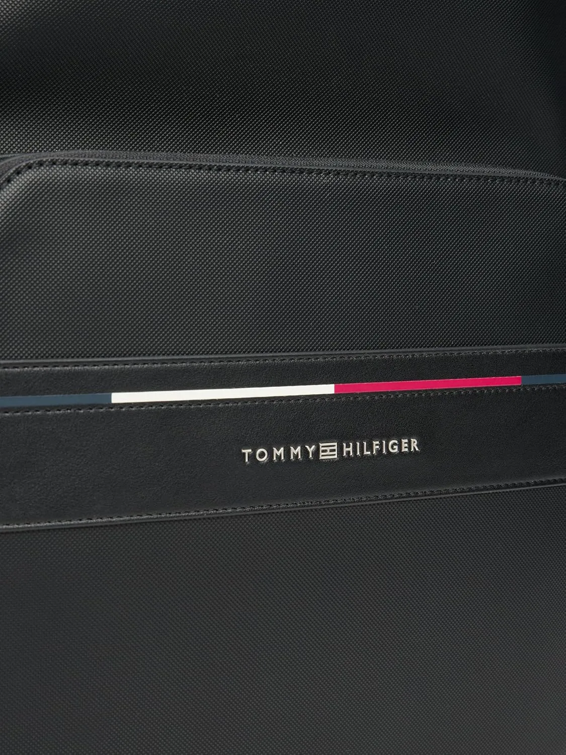 Tommy Hilfiger Mens Foundation Backpack, Black