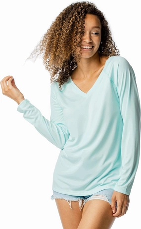 Vapor Apparel Women's V-Neck UPF 50  Sun Protection Outdoor Performance Long Sleeve T-Shirt