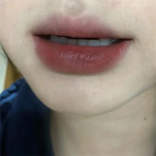 Warm Mist Peach Heart Matte Lip Gloss