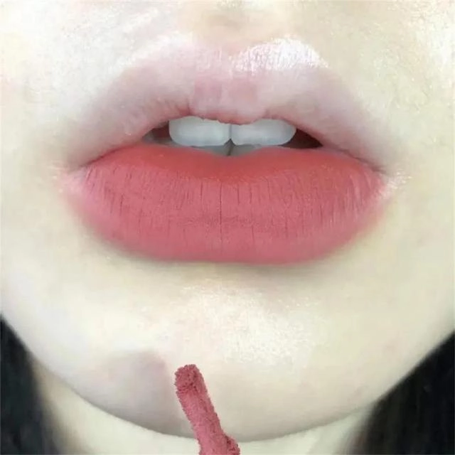 Warm Mist Peach Heart Matte Lip Gloss