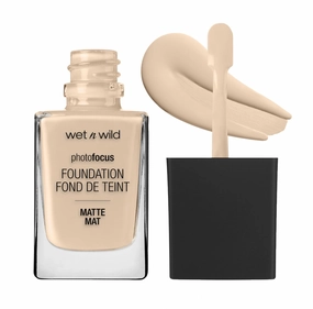Wet n Wild Photo Focus Foundation Matte Nude Ivory