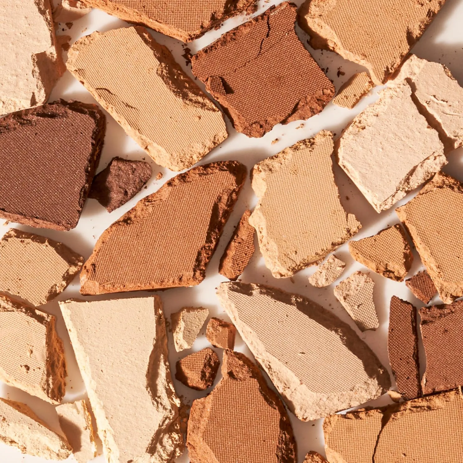 YENSA Super Serum Silk Powder Foundation - Matte Foundation Makeup to Blur and Smooth Pores - Provides a Radiant and More Even Skin Tone for a Natural, Healthy Glow - Light 1 (0.35 oz)