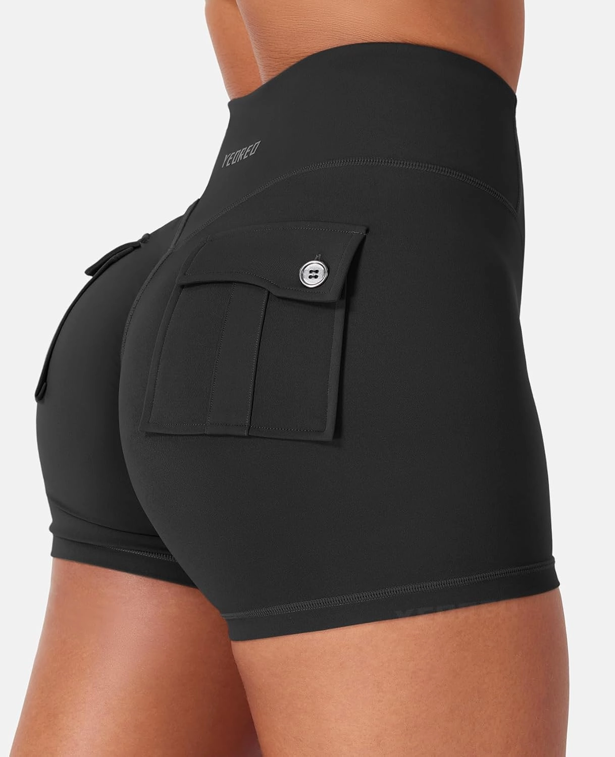 YEOREO CoreFlex Cargo Pocket Workout Shorts for Women Scrunch Zipper 3.6" High Waisted Yoga Gym Shorts