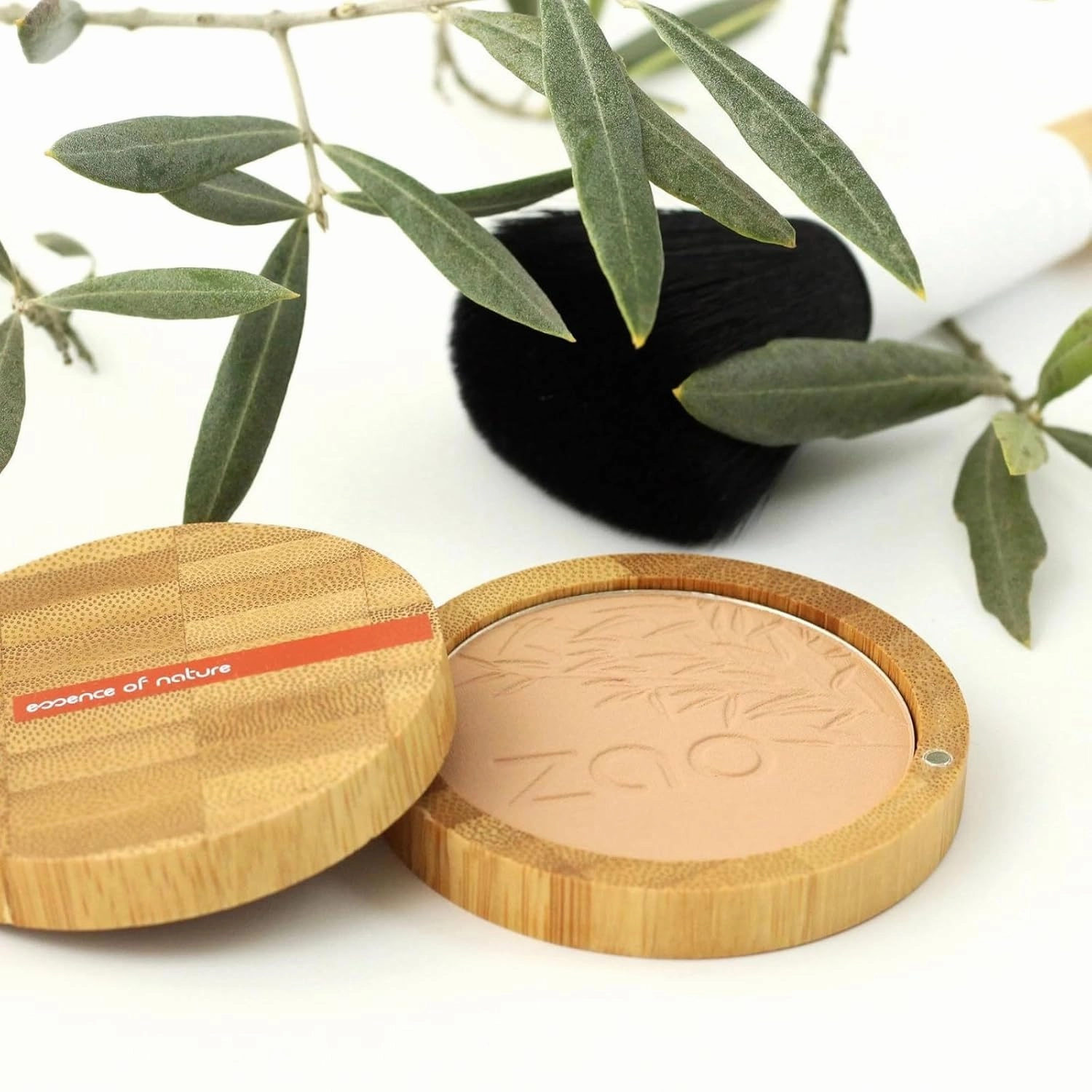 Zao Makeup Compact Pressed Powder Foundation Blendable Face Makeup Long Lasting Portable Full Coverage with Macadamia Oil & Cocoa Butter Lightweight Airbrushing for Pores & Imperfections 9g (303)