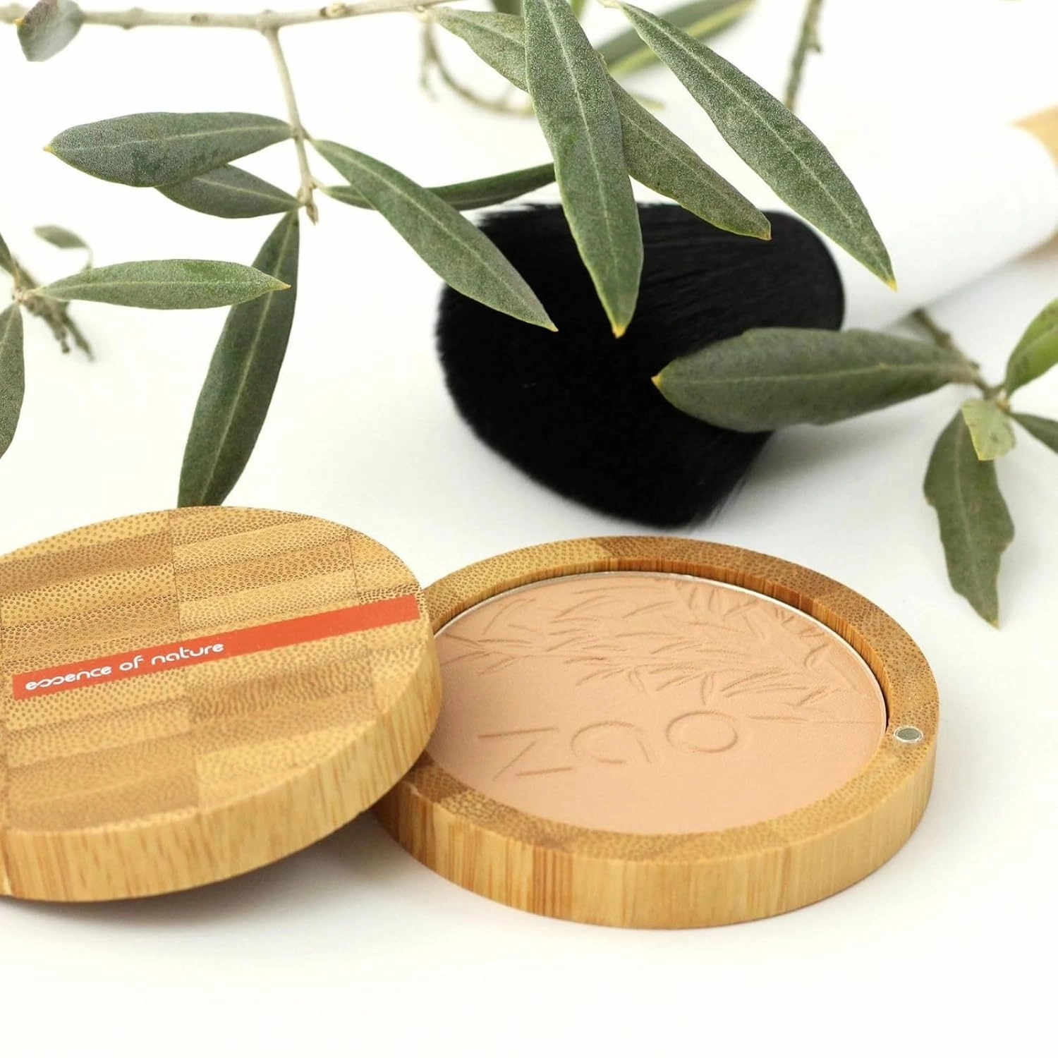 Zao Makeup Compact Pressed Powder Foundation Blendable Face Makeup Long Lasting Portable Full Coverage with Macadamia Oil & Cocoa Butter Lightweight Airbrushing for Pores & Imperfections 9g (306)