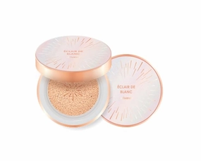 Éclair de Blanc Cushion No.21 Light Blanc (14g   14g Refill) – Flawless Glow with SPF 50  & Anti-Wrinkle Protection!